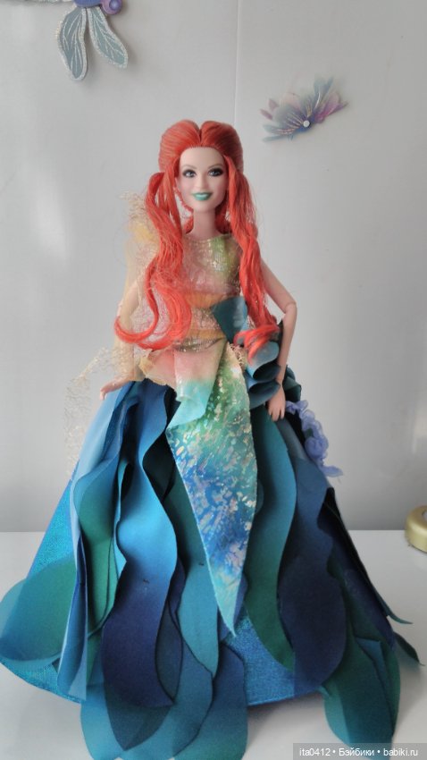 Барби Миссис Чтотут из «Излома времени» и гибриды на её теле