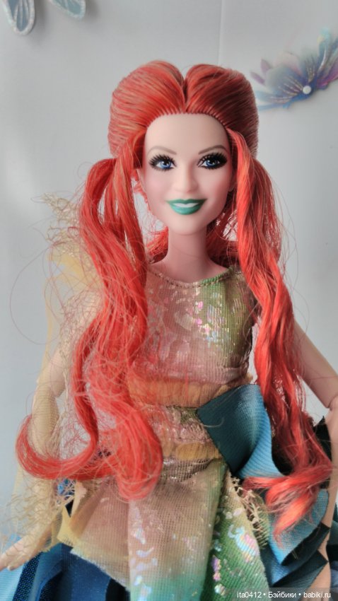 Барби Миссис Чтотут из «Излома времени» и гибриды на её теле (фото 2)
