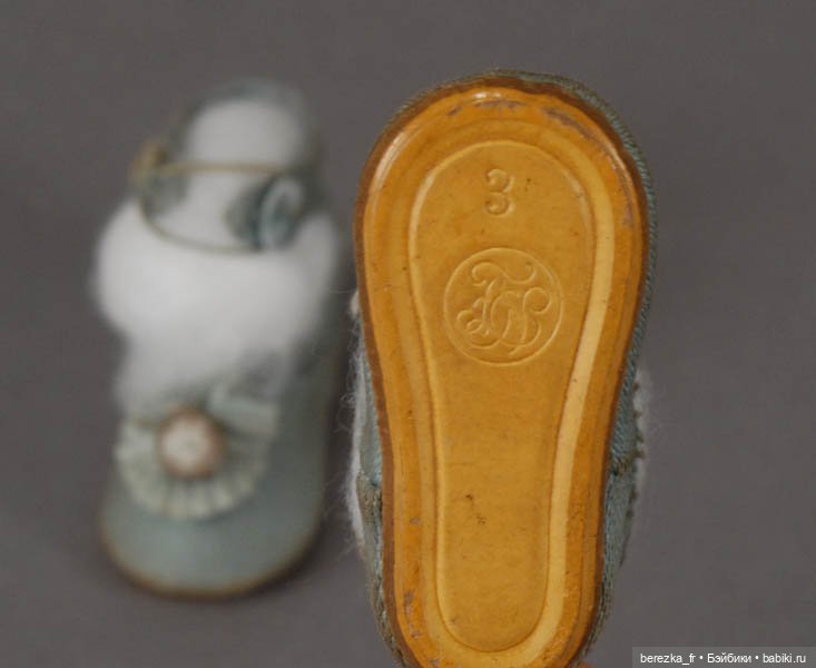 Помогите опознать клеймо на антикварной кукольной обуви (фото 2)