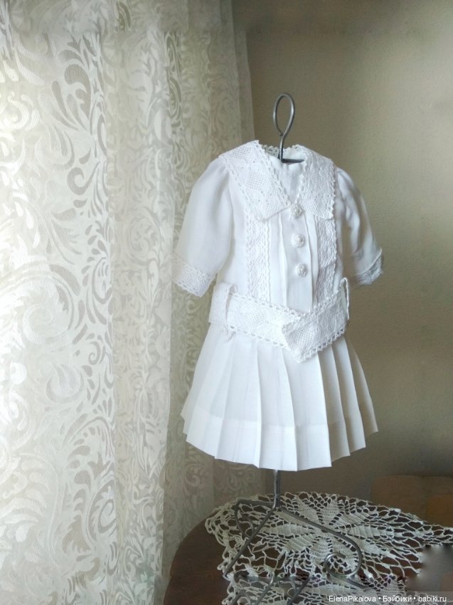 Реплика антикварного платья