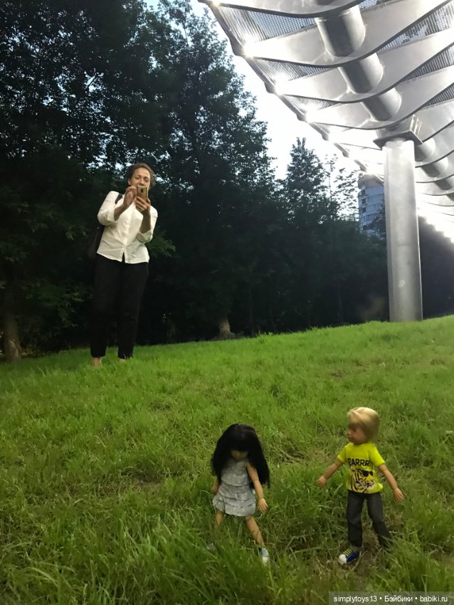 Друзья на прогулке — Куклы Kathe Kruse (Кате/Кэте Крузе): фото