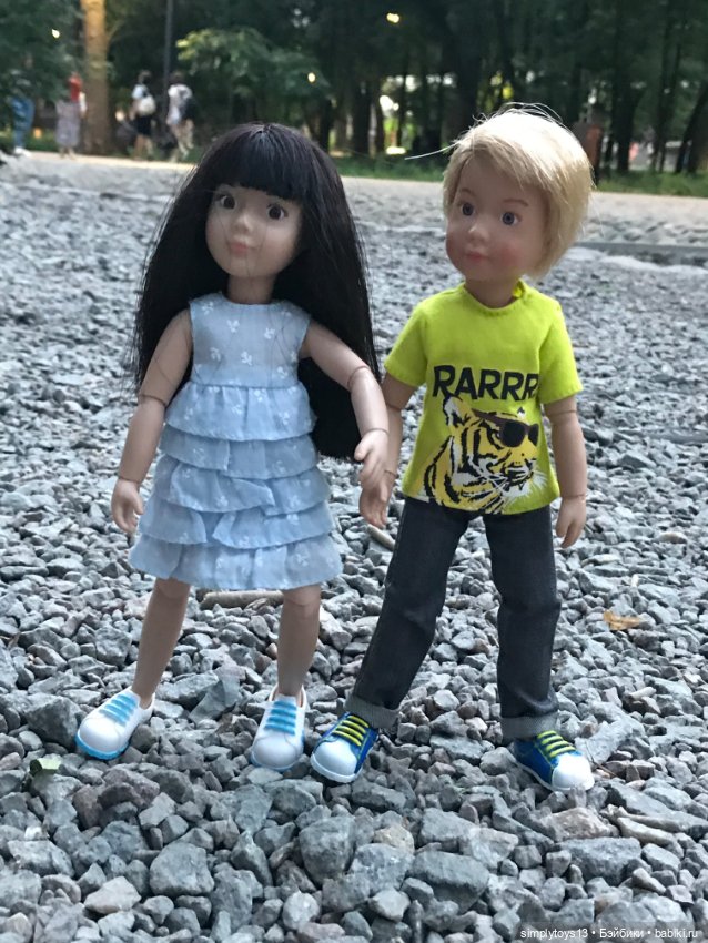 Друзья на прогулке — Куклы Kathe Kruse (Кате/Кэте Крузе): фото