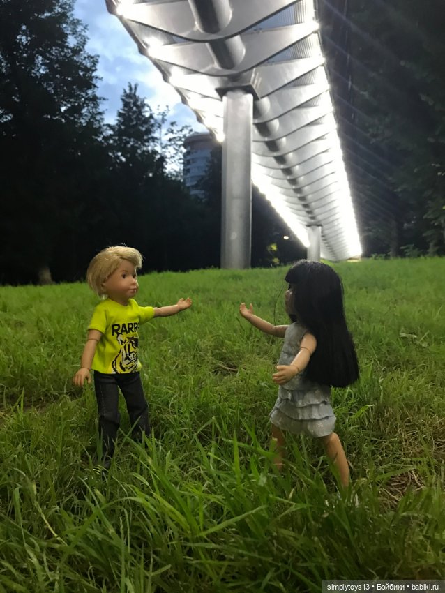 Друзья на прогулке — Куклы Kathe Kruse (Кате/Кэте Крузе): фото