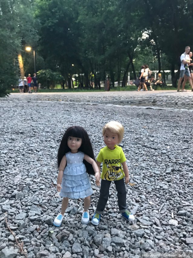 Друзья на прогулке — Куклы Kathe Kruse (Кате/Кэте Крузе): фото