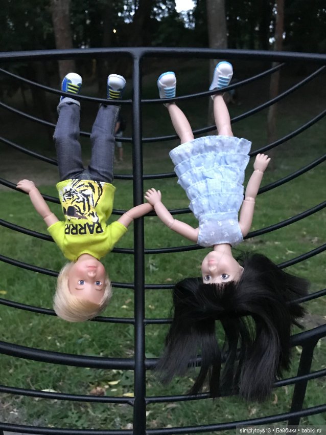 Друзья на прогулке — Куклы Kathe Kruse (Кате/Кэте Крузе): фото