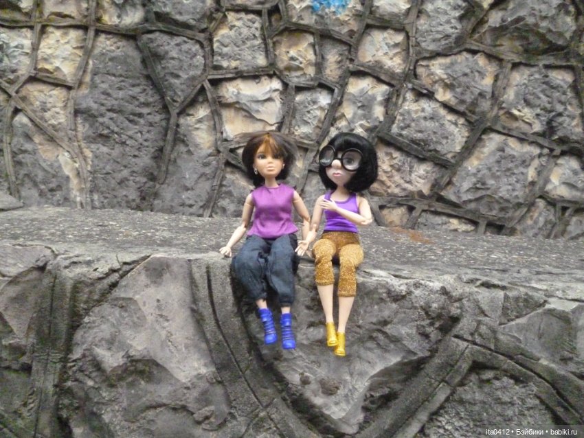 Барби Йога Джойс пухля и гибриды на её основе