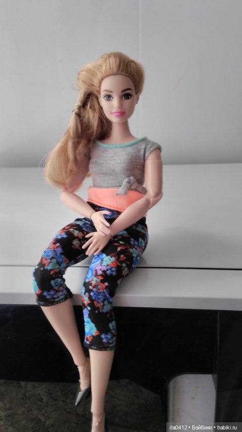 Барби Йога Джойс пухля и гибриды на её основе