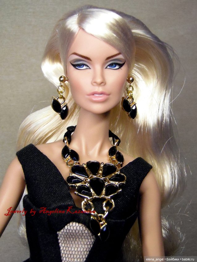 Мрачная коллекция украшений