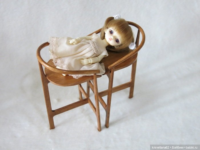 Барные стулья — Мебель для кукол и домиков: фото