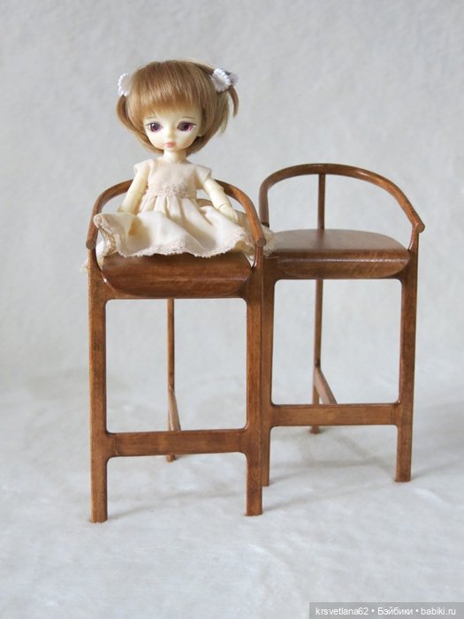 Барные стулья — Мебель для кукол и домиков: фото (фото 10)