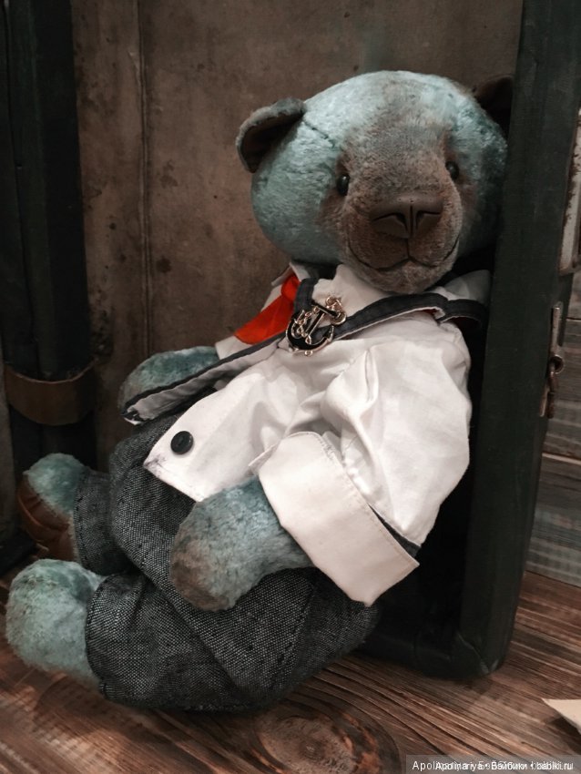 Мишка-тедди, влюблённый в море