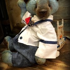 Мишка-тедди, влюблённый в море