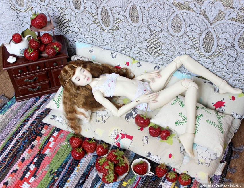 Файлин и клубничное спасение от жары (фото 3)