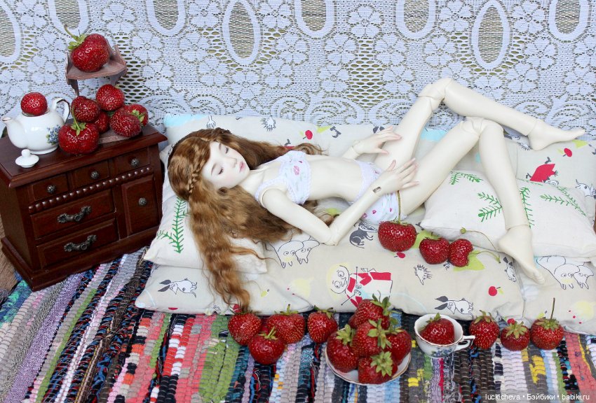 Файлин и клубничное спасение от жары (фото 4)