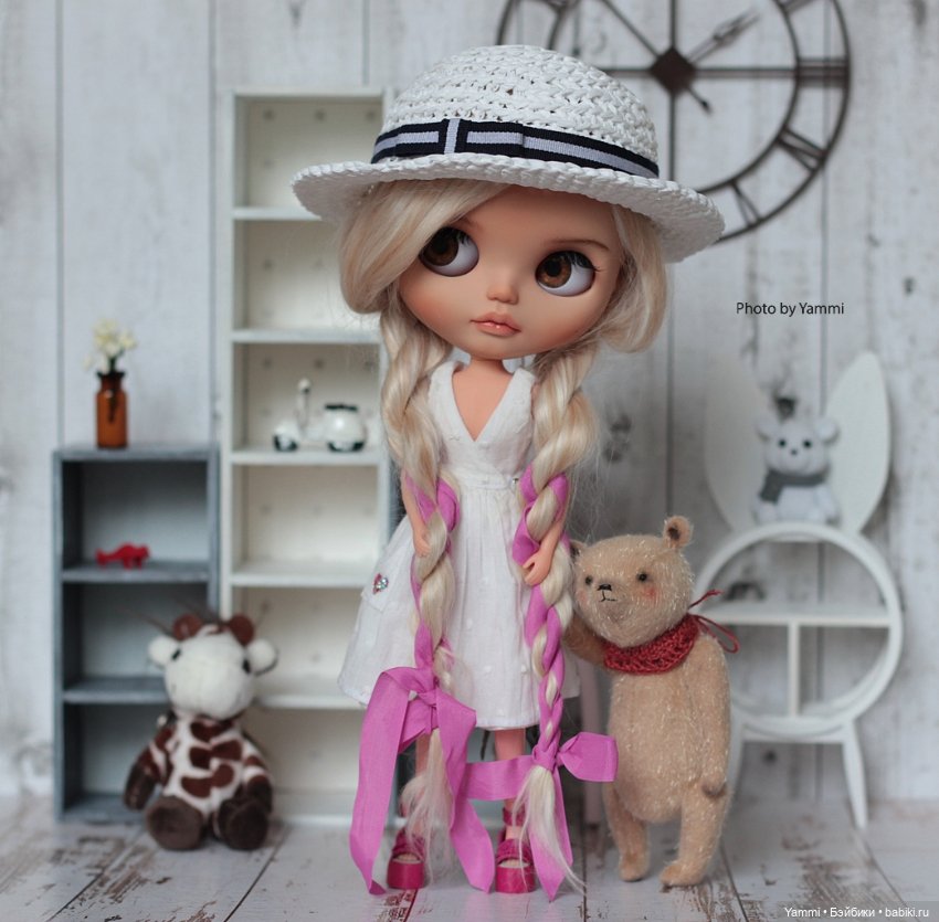 Пополнение в семье - новая куколка Блайз