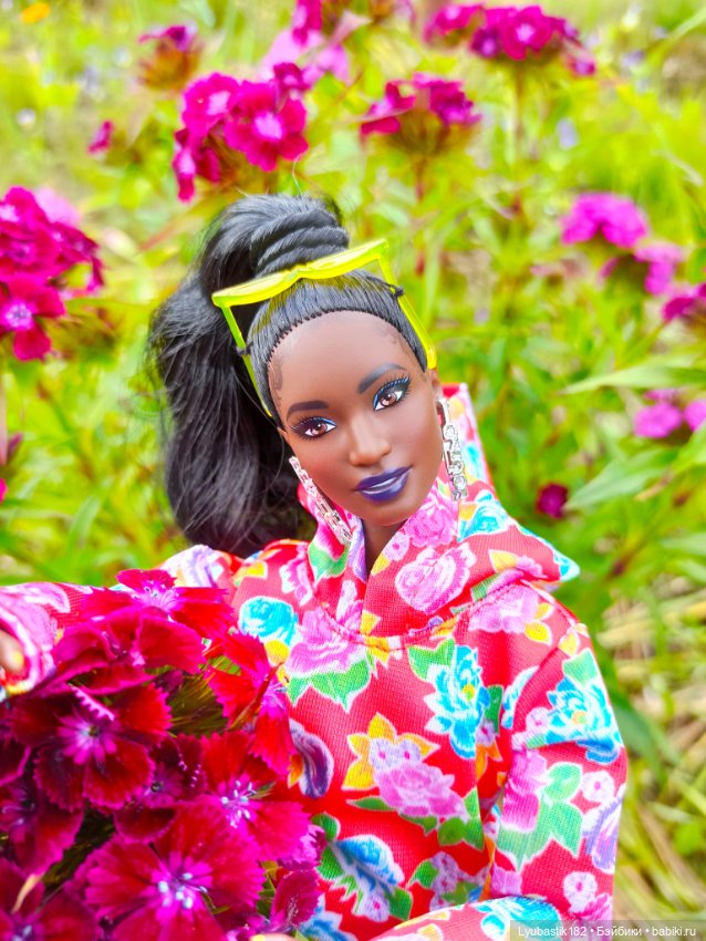 Пайпер — Куклы Barbie (Барби): Looks (фото 9)
