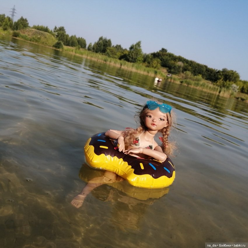 Один день из жизни Софи. Озеро