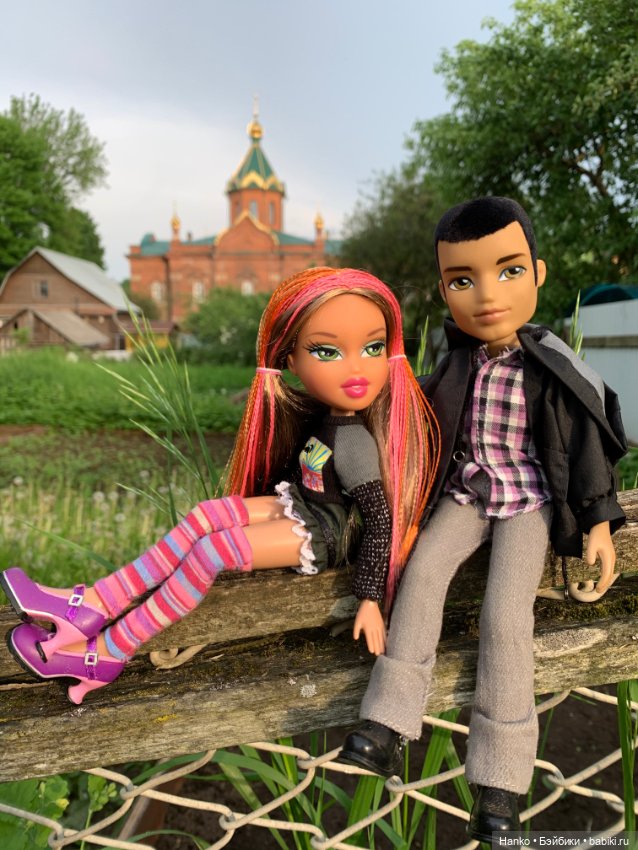 Куклы Братц. Лето. Прогулка