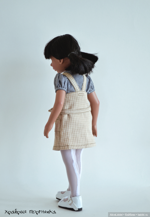 Множество нарядов для очень разных кукол (фото 7)