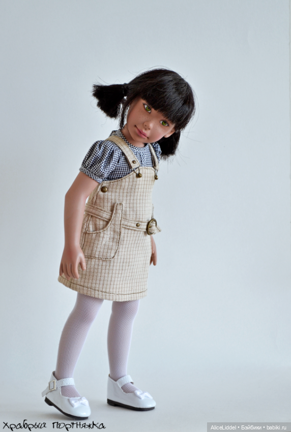 Множество нарядов для очень разных кукол (фото 6)