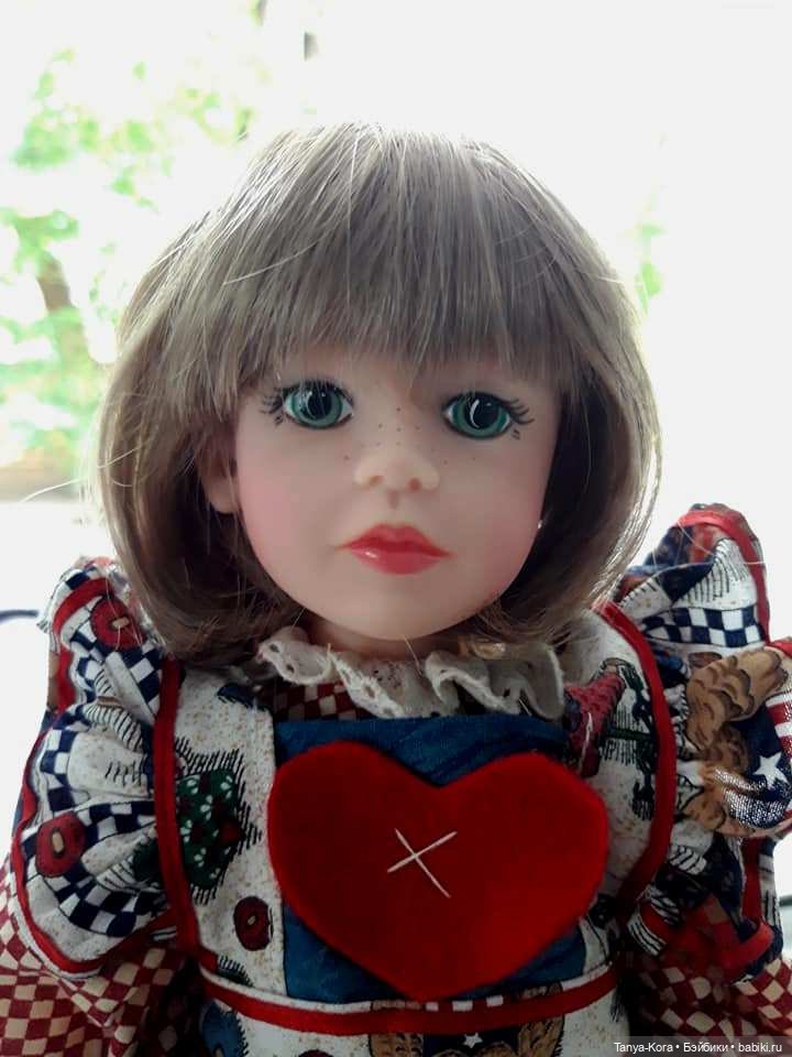 Новая кукла приехала! Примеряем и сравниваем наряды (фото 3)