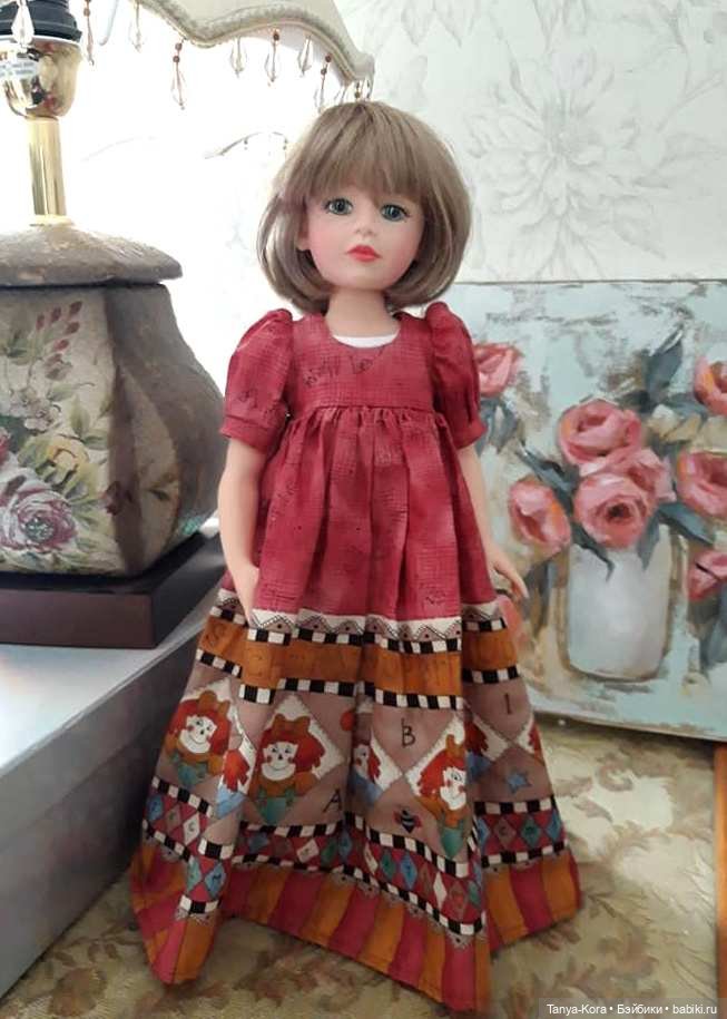 Новая кукла приехала! Примеряем и сравниваем наряды