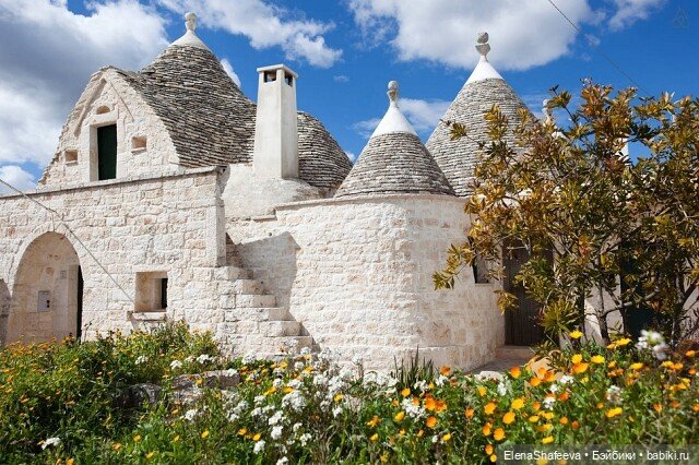 Альберобелло – сказочный городок на юге Италии (фото 4)