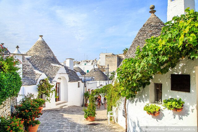 Альберобелло – сказочный городок на юге Италии (фото 8)