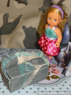 Диванчики для Настеньки — Мебель для кукол и домиков: фото (фото 10)