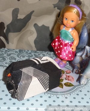 Диванчики для Настеньки — Мебель для кукол и домиков: фото