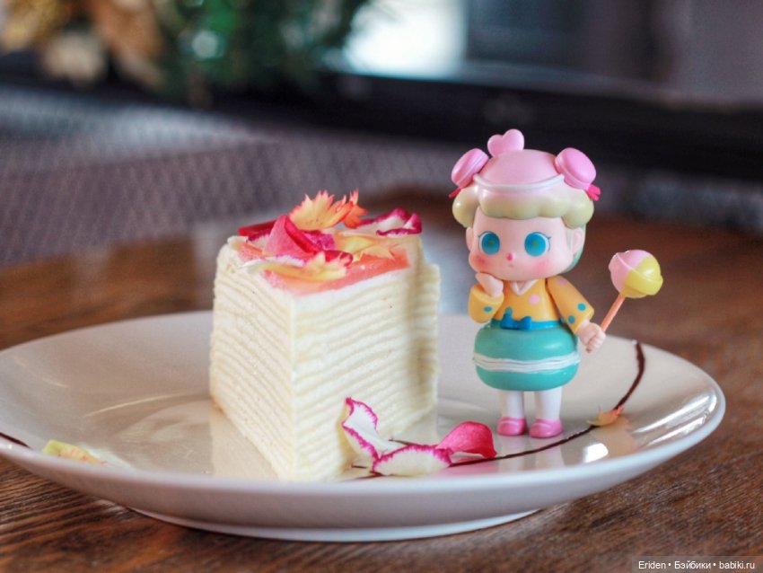 Коллекционные 8 см фигурки POPMART и другие