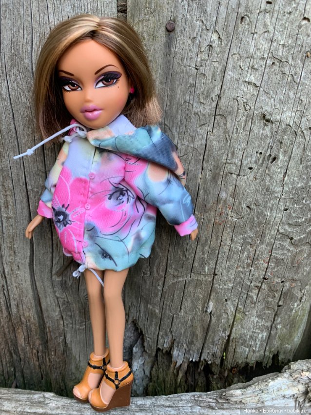 Пара Братц. Лето. Прогулка (фото 3)