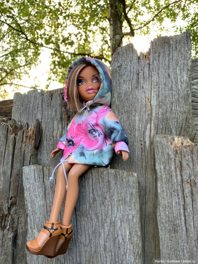 Пара Братц. Лето. Прогулка (фото 4)