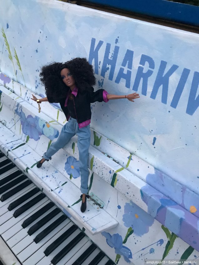 Нишель на фоне проекта Art Piano