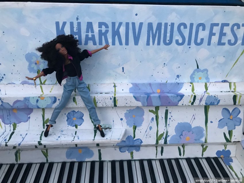 Нишель на фоне проекта Art Piano