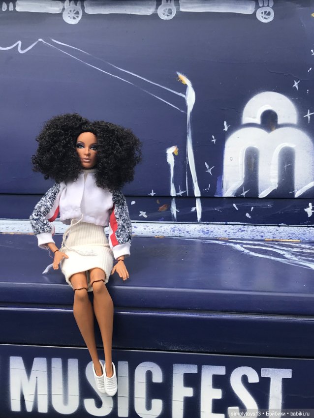 Нишель на фоне проекта Art Piano