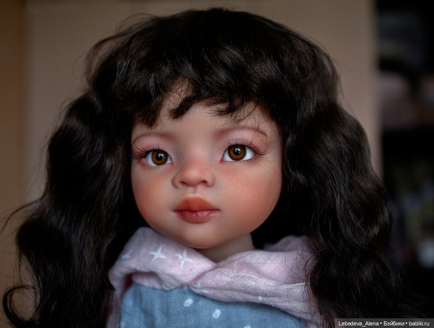 Азиаточка Лиу — ООАК Paola Reina (Паола Рейна) и испанских кукол: перерисовка (фото 3)