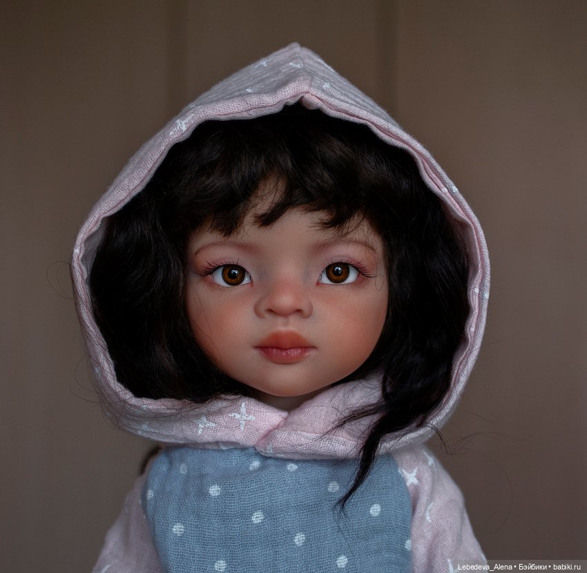 Азиаточка Лиу — ООАК Paola Reina (Паола Рейна) и испанских кукол: перерисовка (фото 4)