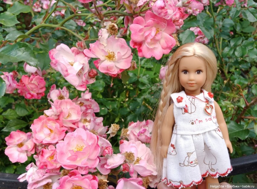 Прогулка Лусианы и Джулии в Ботаническом саду Петербурга