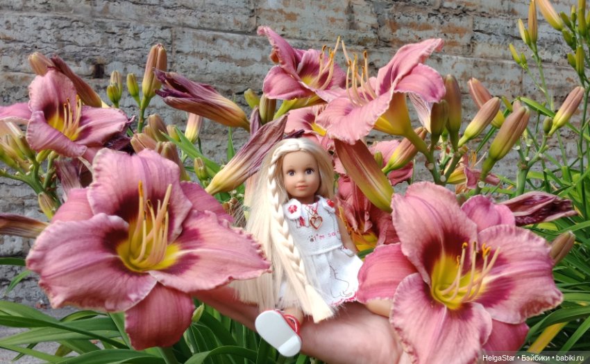 Прогулка Лусианы и Джулии в Ботаническом саду Петербурга (фото 9)