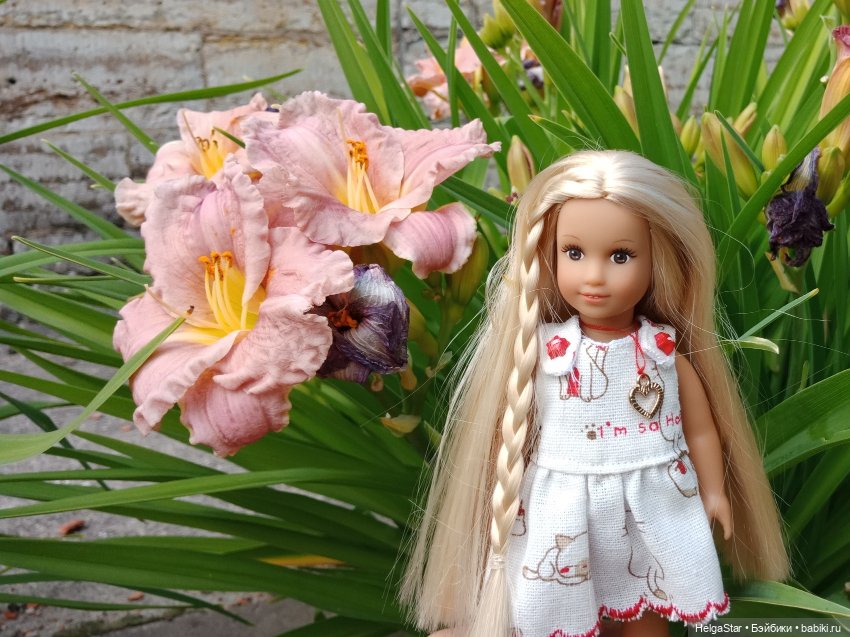 Прогулка Лусианы и Джулии в Ботаническом саду Петербурга