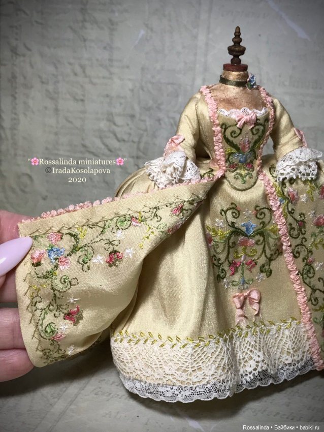 Наряды 18 века в миниатюре 1:12