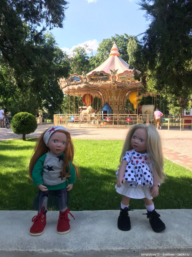 Как близняшки шалить ходили