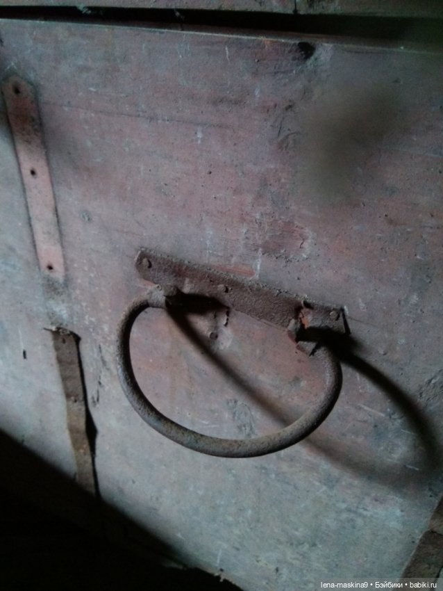 Темный, темный чердак, где много-много сундуков (фото 3)