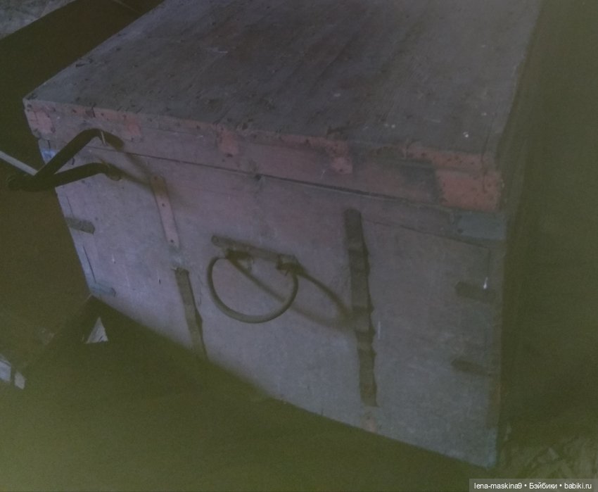 Темный, темный чердак, где много-много сундуков (фото 2)