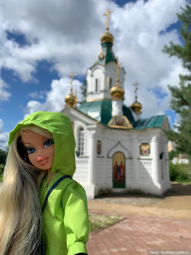 Братц. Скейтбордистка и К. Фото