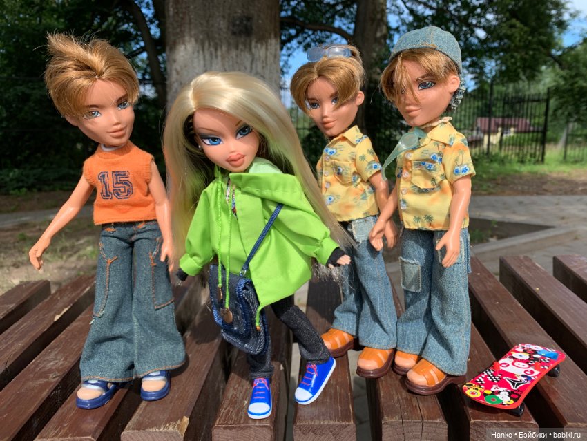 Братц. Скейтбордистка и К. Фото