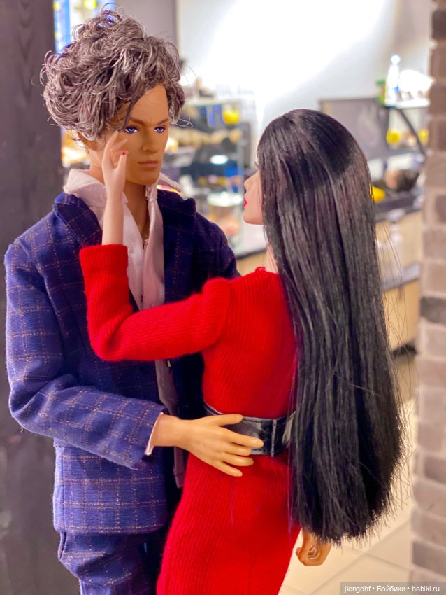 Типичный заголовок: «Любовь в большом городе» (фото 2)