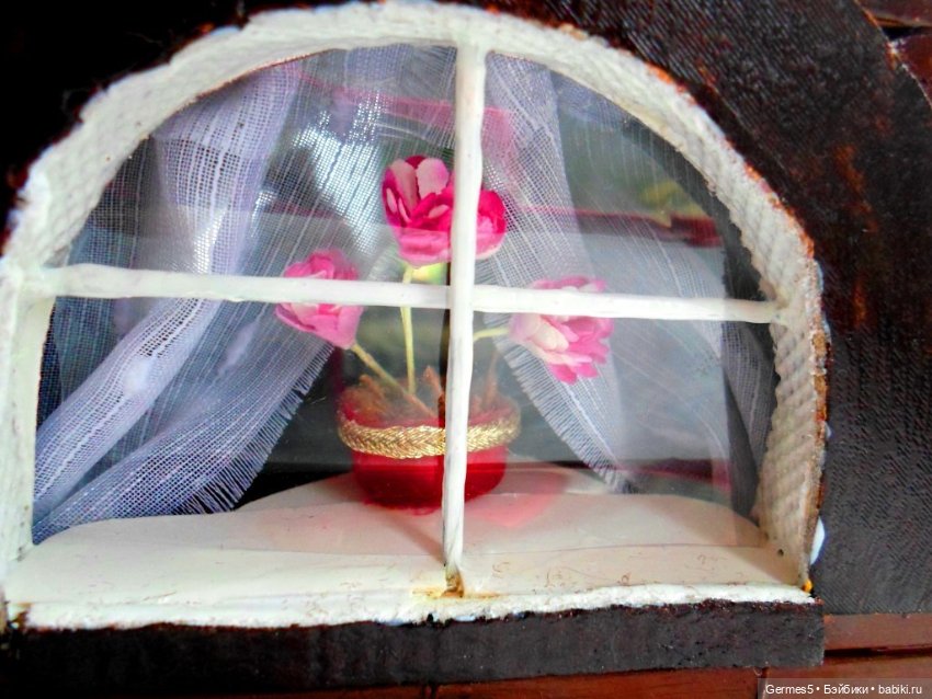 Домик — Авторские игрушки из разных материалов: синельная проволока (фото 6)