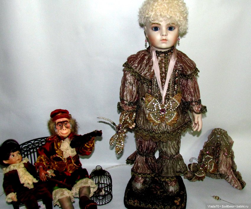 Пьем валерианку, если мы поклонники антикварных кукол